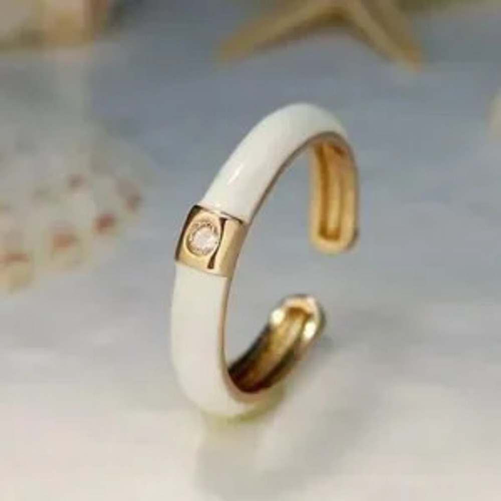 New Classic Enamel White Open Ring?Fits for size 6,7